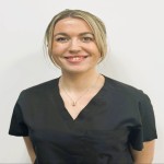 Amelia  R